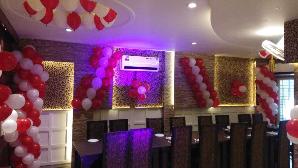 Mirzāpur Hotel Yash Inn מראה חיצוני תמונה